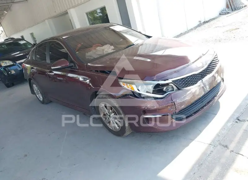 2017 KIA Optima photo