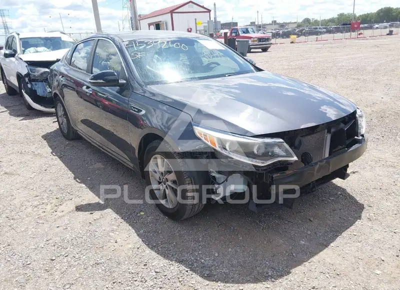 2017 KIA Optima фото