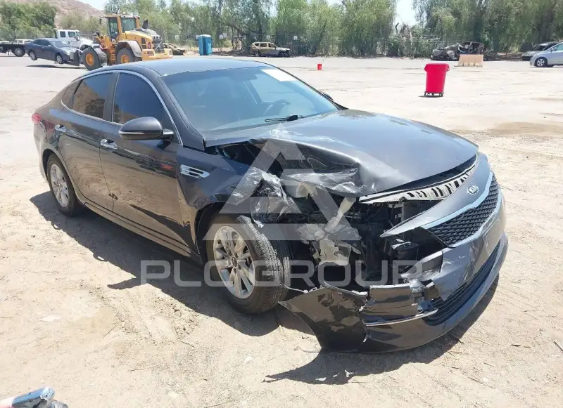 2017 KIA Optima фото