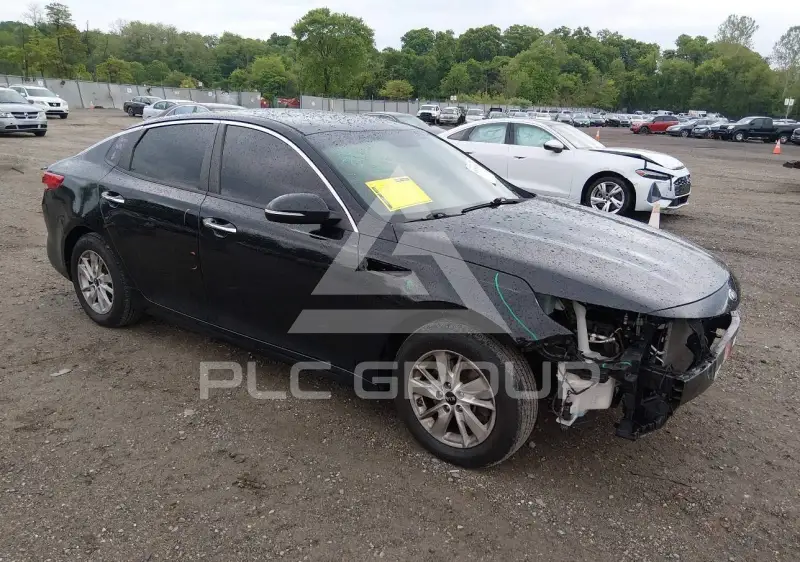 2017 KIA Optima фото
