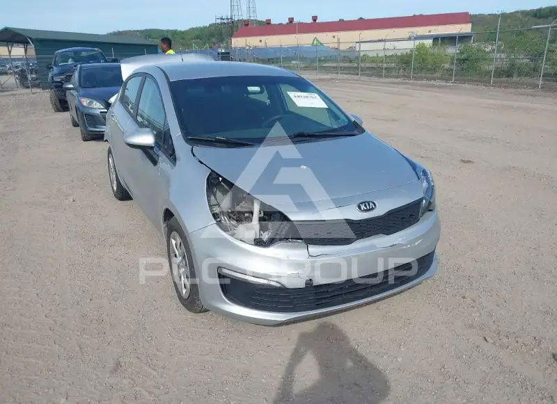 2017 KIA Rio фото