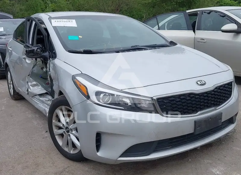 2017 KIA Forte фото