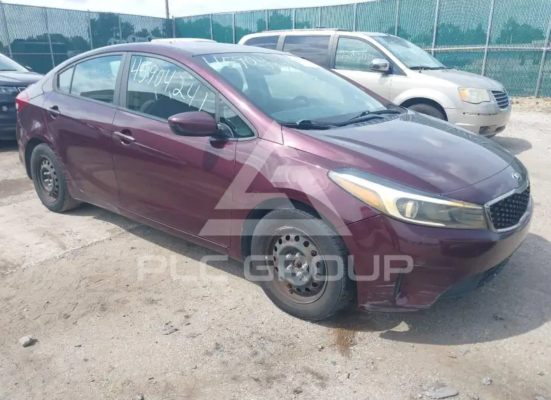 2017 KIA Forte фото