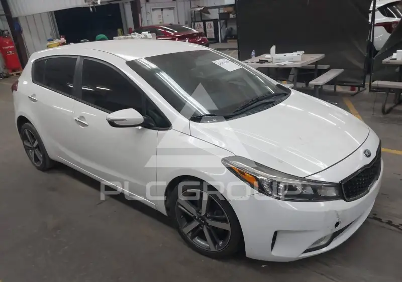 2017 KIA Forte photo
