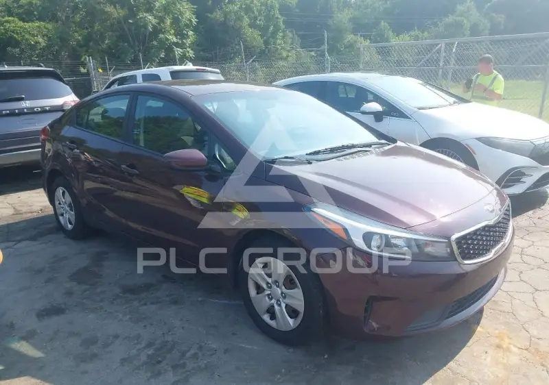 2017 KIA Forte фото