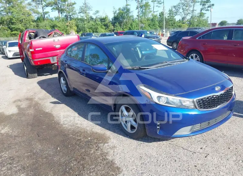 2017 KIA Forte photo