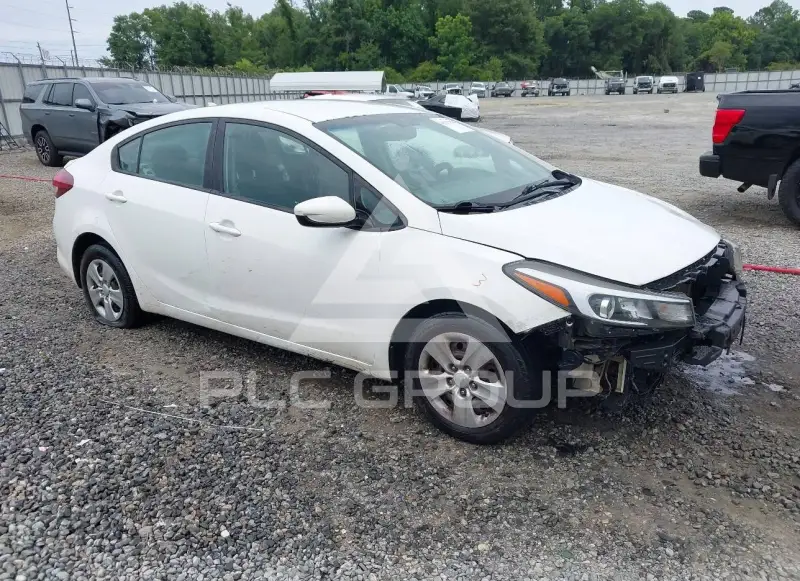 2017 KIA Forte фото