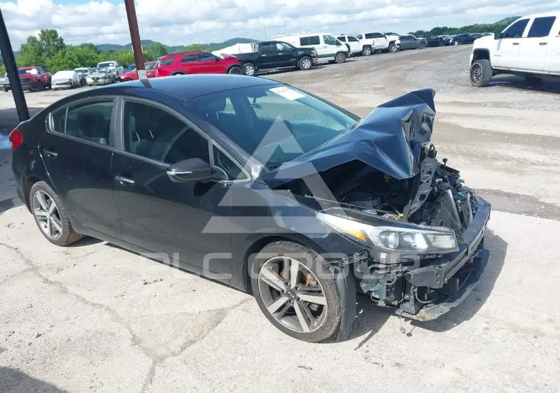 2017 KIA Forte фото