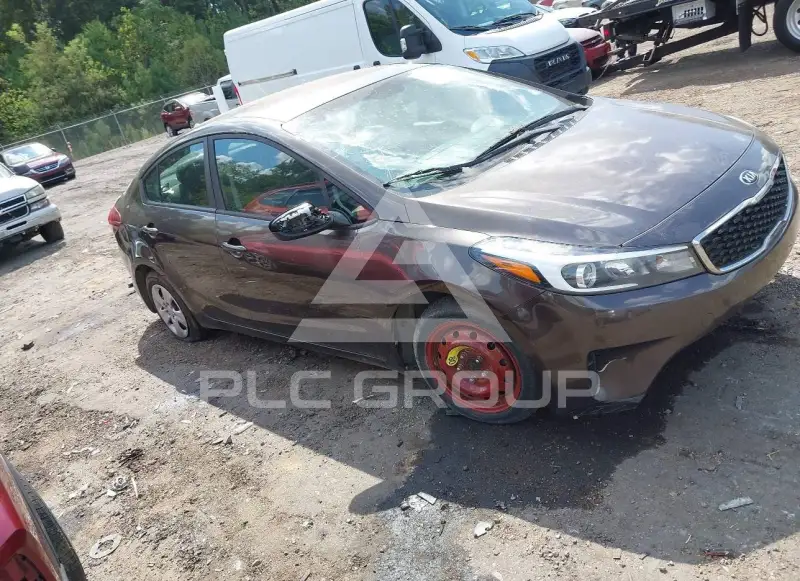 2017 KIA Forte photo