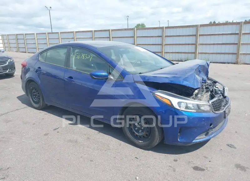 2017 KIA Forte фото