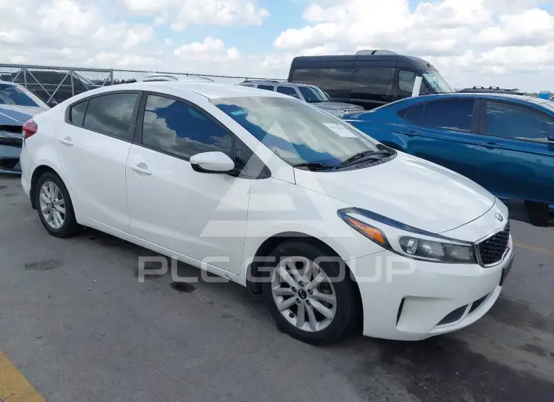 2017 KIA Forte фото