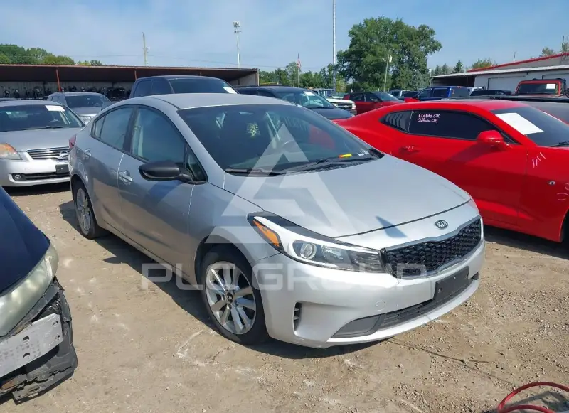 2017 KIA Forte фото