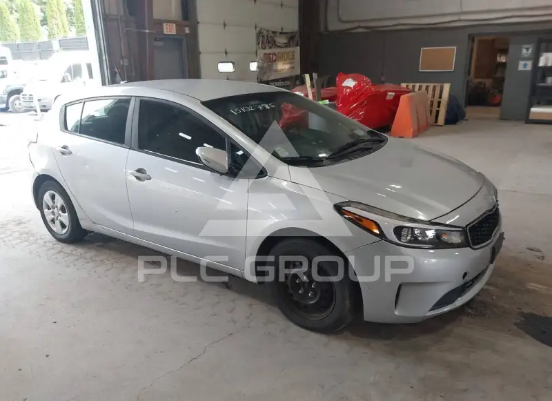 2017 KIA Forte photo