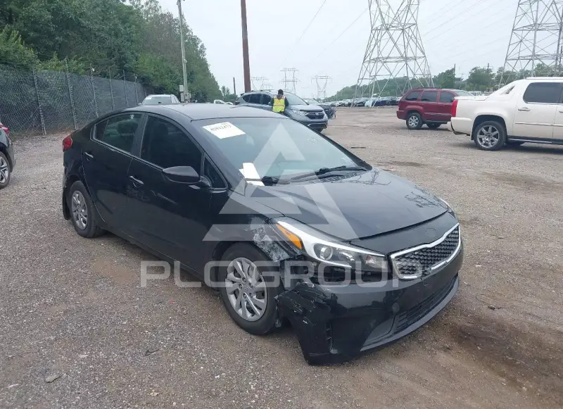 2017 KIA Forte фото