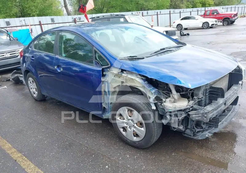 2017 KIA Forte photo