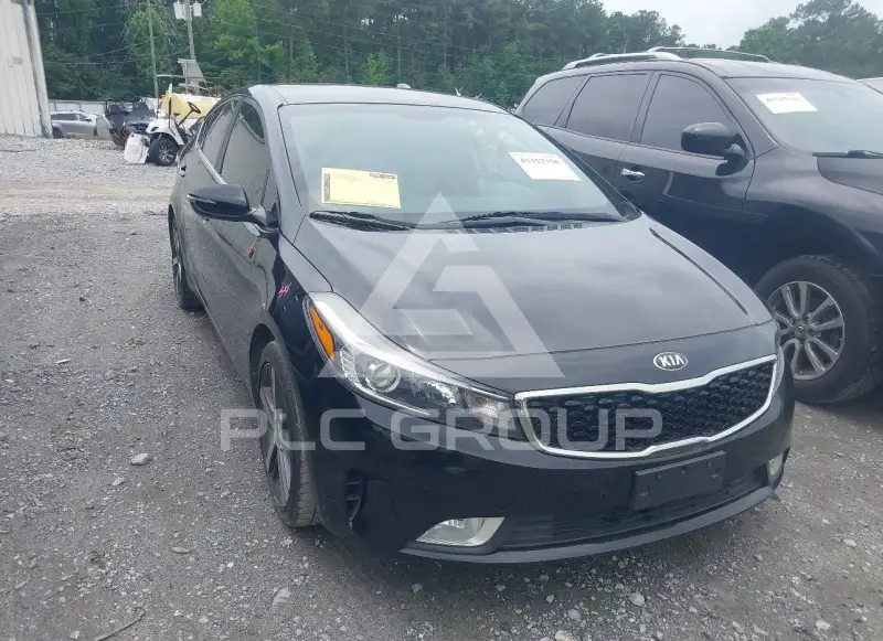 2017 KIA Forte фото