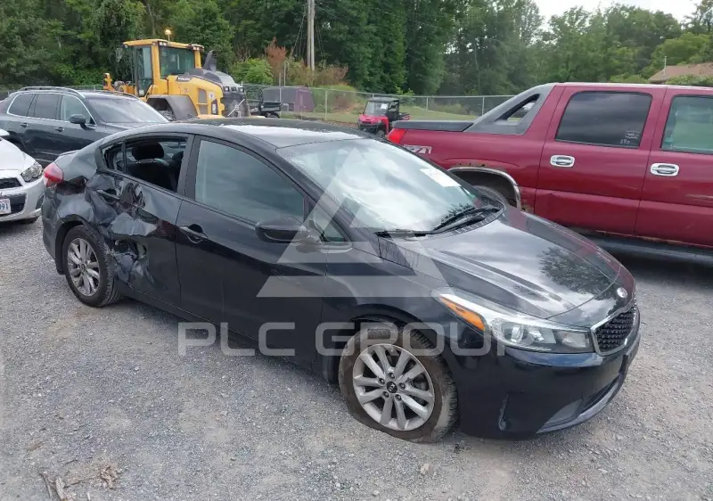 2017 KIA Forte photo