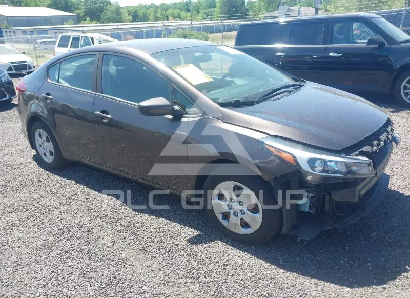2017 KIA Forte фото