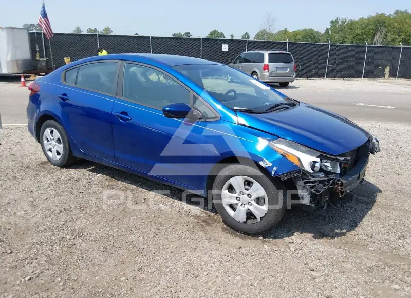 2017 KIA Forte photo