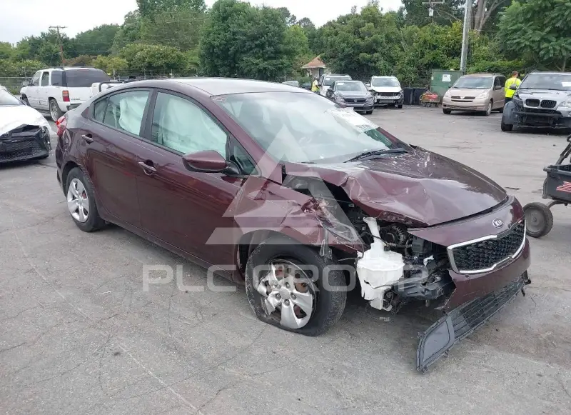 2017 KIA Forte фото