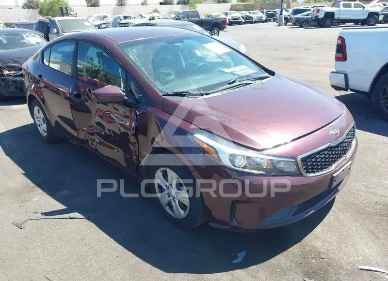 2017 KIA Forte photo