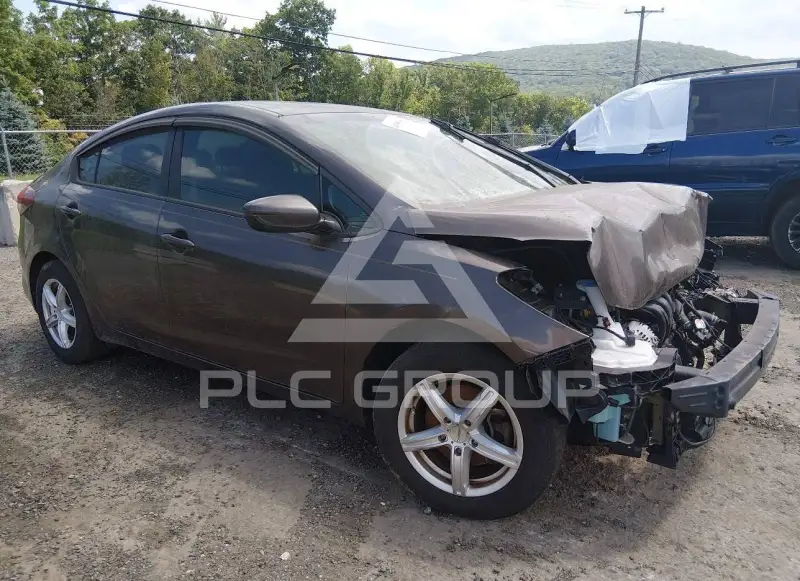 2017 KIA Forte photo
