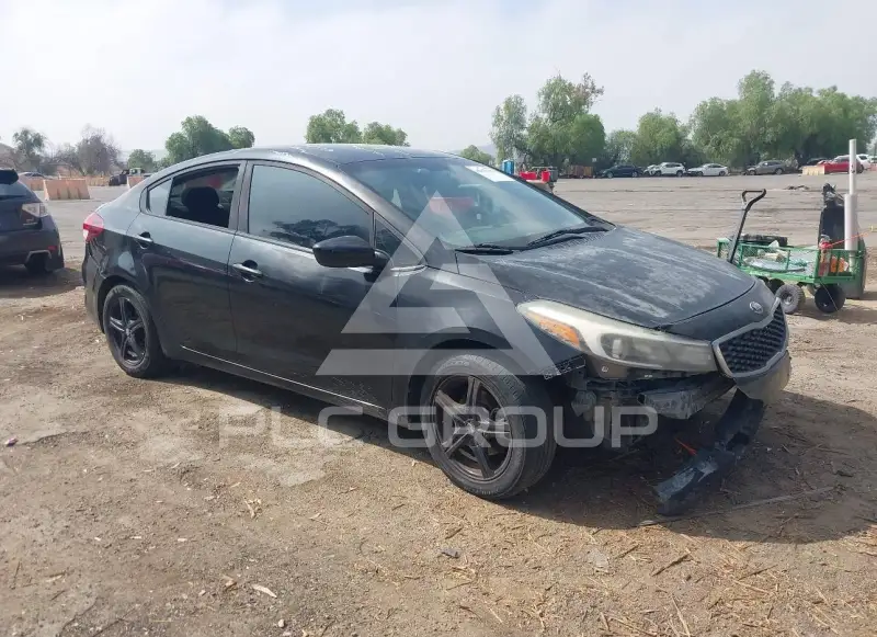 2017 KIA Forte фото
