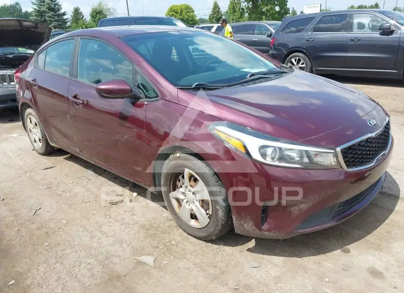 2017 KIA Forte фото