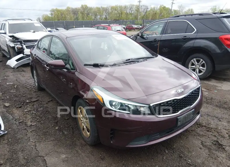 2017 KIA Forte фото