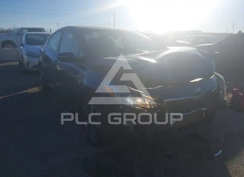 2017 KIA Forte photo
