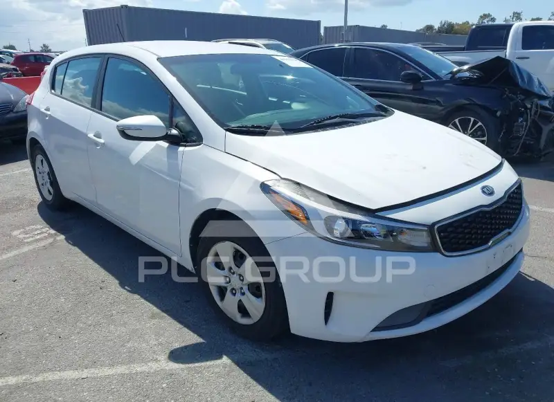 2017 KIA Forte фото