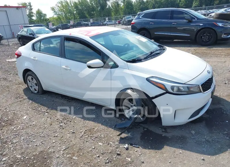 2017 KIA Forte фото