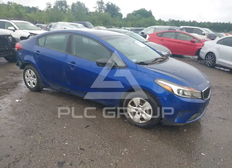 2017 KIA Forte фото