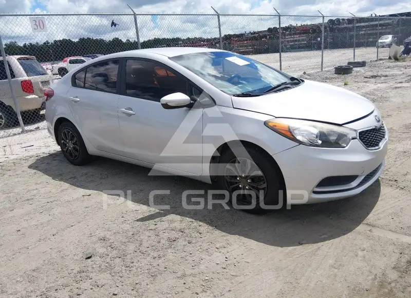 2017 KIA Forte фото