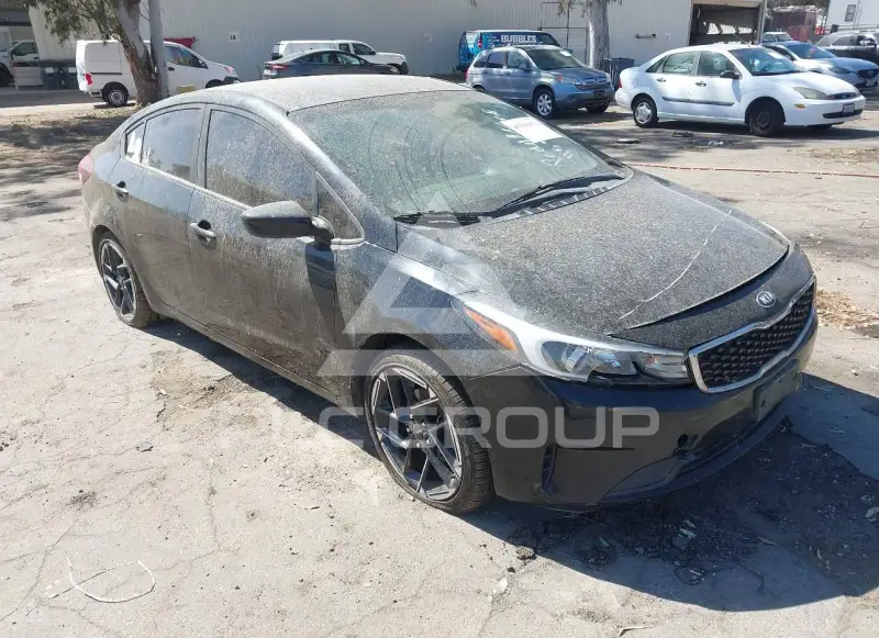 2017 KIA Forte photo