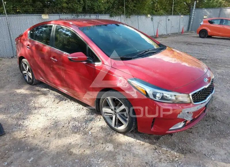 2017 KIA Forte фото