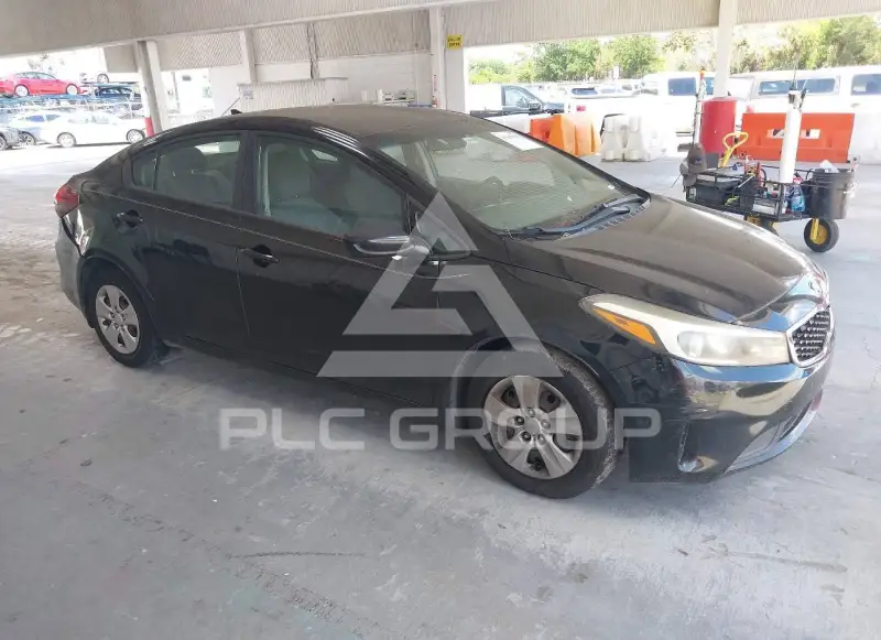 2017 KIA Forte фото