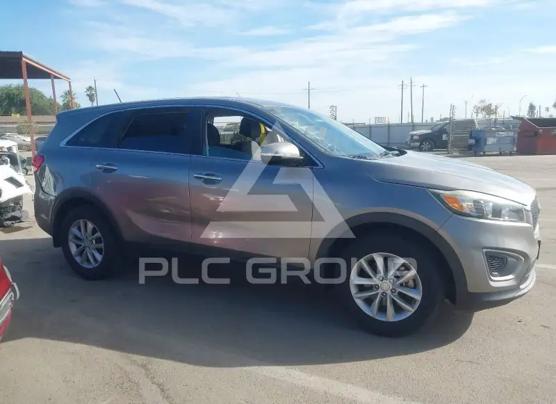 2017 KIA Sorento фото