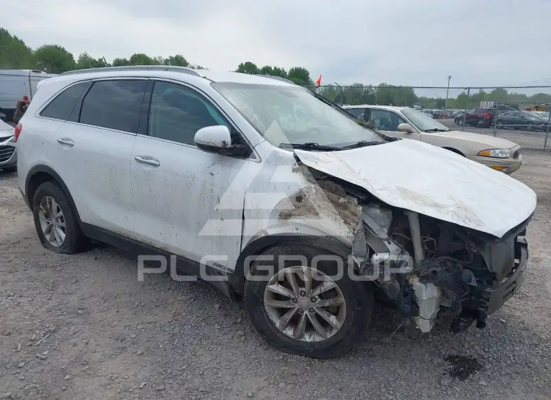 2017 KIA Sorento фото