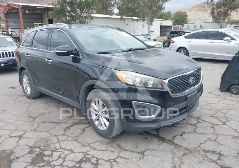 2017 KIA Sorento photo