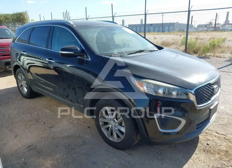 2017 KIA Sorento photo