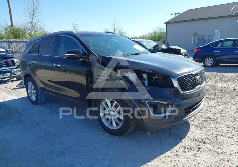 2017 KIA Sorento photo