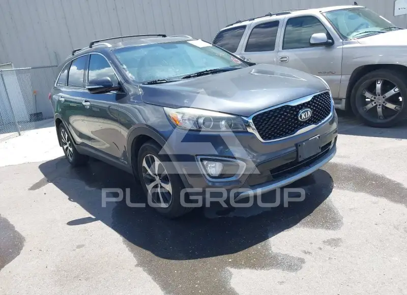 2017 KIA Sorento photo
