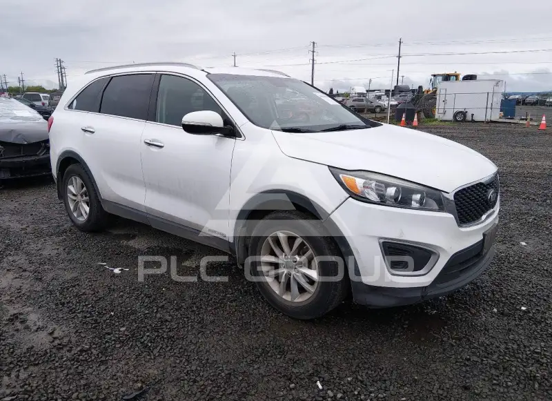 2017 KIA Sorento photo