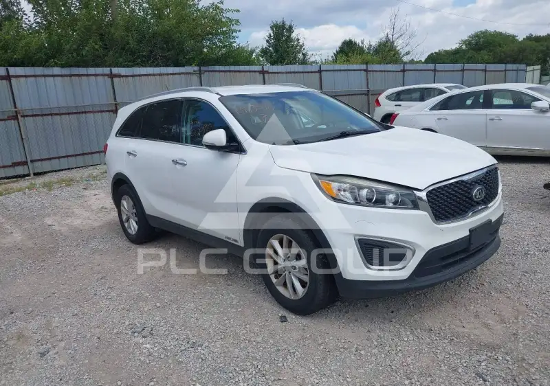 2017 KIA Sorento photo