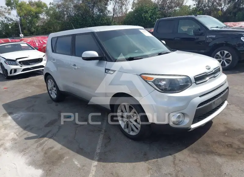 2017 KIA Soul photo