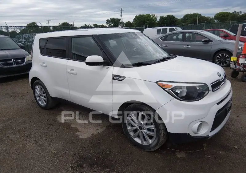 2017 KIA Soul photo