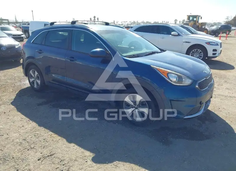 2017 KIA Niro photo
