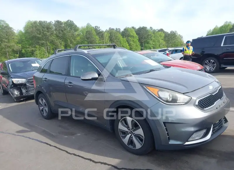 2017 KIA Niro фото