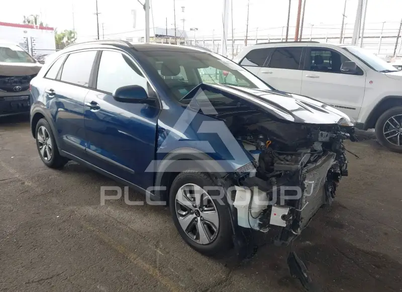 2017 KIA Niro photo